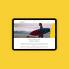 Unterseite der Mindspot Homepage mit einer Surferin als Headerbild