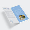 Aufgeschlagenen Broschüre für das Diako Pflegenetz in weiß und hellblau