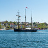Altes Schiff fährt in der Flensburger Förde