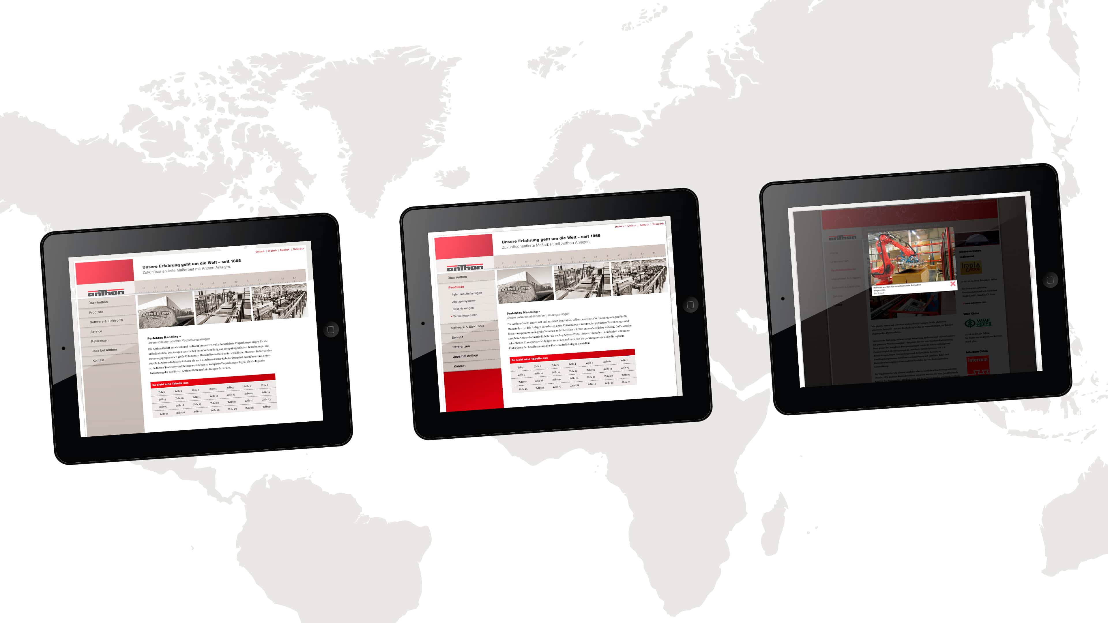 Drei Tablets zeigen Website der anthon GmbH vor weiß-grauer Weltkarte