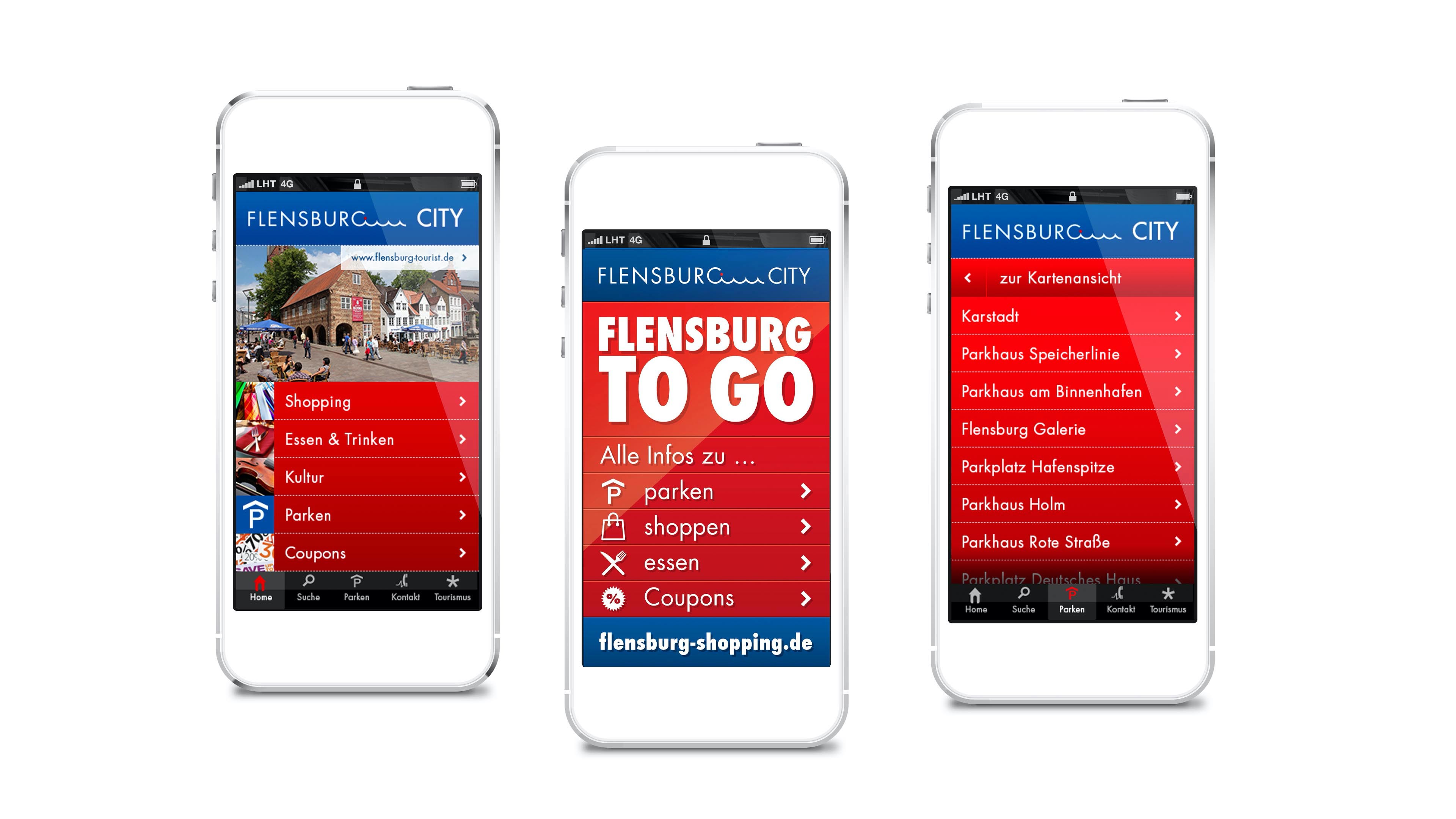 Drei weiße Smartphones mit geöffneter Flensburg city Homepage