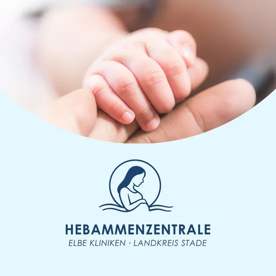 Grafik mit einem Foto von Kinderhänden und daneben das Logo der Hebammenzentrale Stade