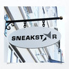 Nahaufnahme vom Sneakstar Logo in der Flensburger Innenstadt