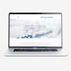 Frontale Aufnahme eines Laptops, das die weiß-blaue Website von BROCK MÜLLER ZIEGENBEIN zeigt