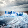Quadratisches Logo Blanker Hans in blau vor stürmischer See