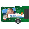 Grüner Bus mit großem Bild von einem Mädchen