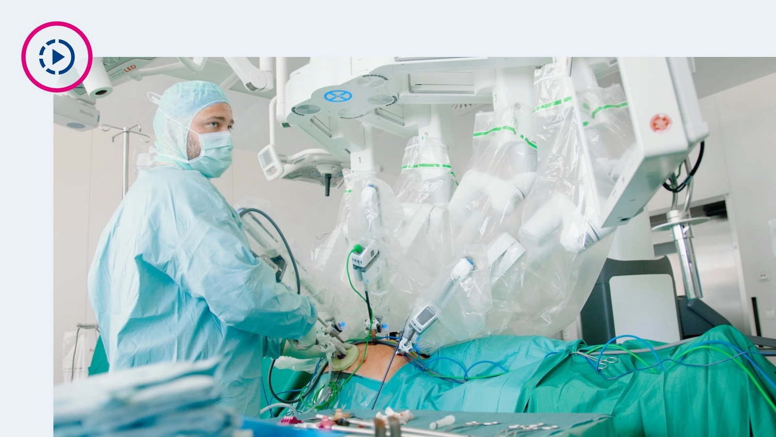 h2_fek_filme_teaser_06.jpg Foto einer Operation