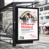Werbeplakat der Sparkasse Weißenburg an einer Bushaltestelle